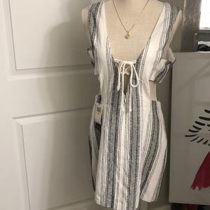 Super cute summer dress.